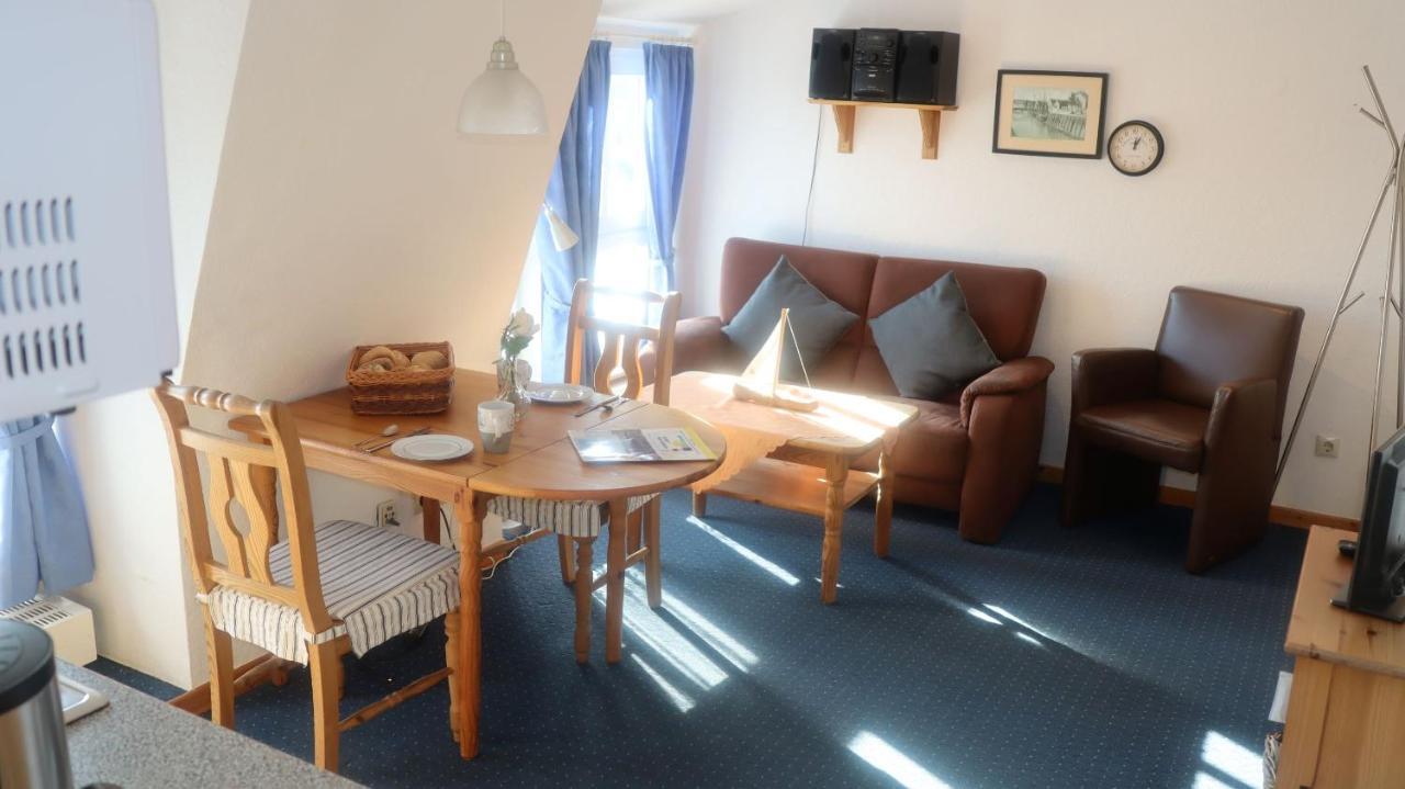 Ferienwohnung " Lee " Neuharlingersiel Kültér fotó